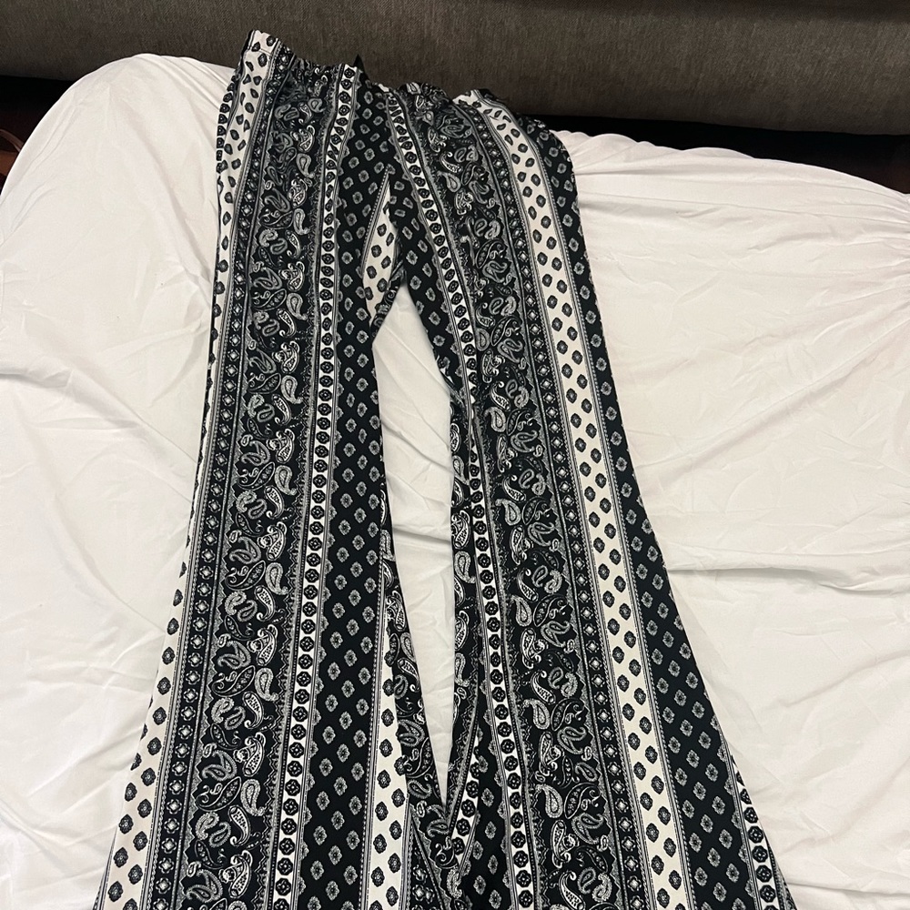 getting rid of clothes i didn’t wear, from Windsor, size small bellbottoms